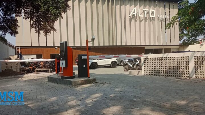 Barrier Gate, Sistem Parkir Otomatis, Smart Parking, OCR Parkir, ANPR, Manless Parking, Parking Management System.