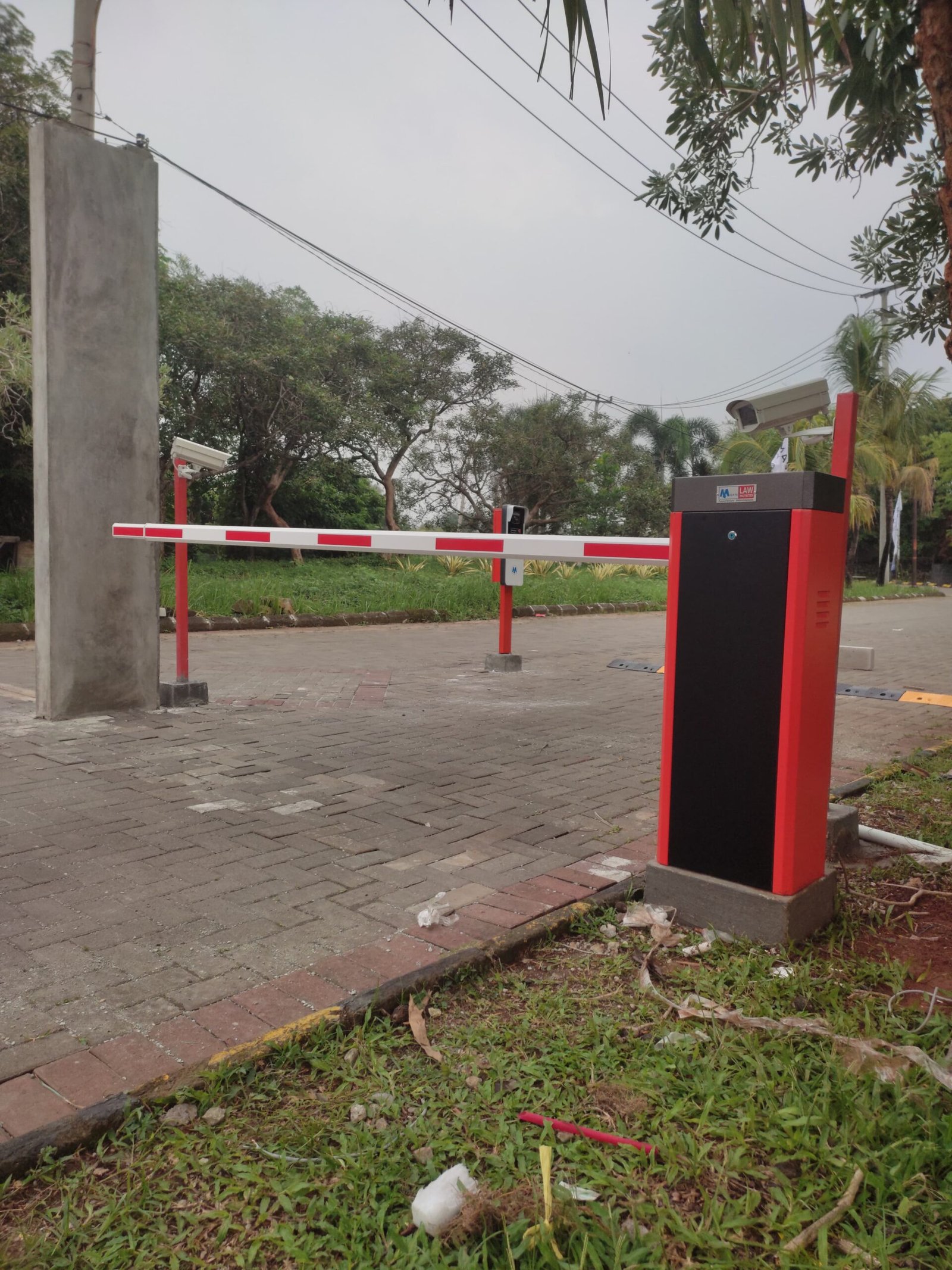 pemasangan DISTRIBUTOR IMPORTIR Barrier Gate M-Gate Series